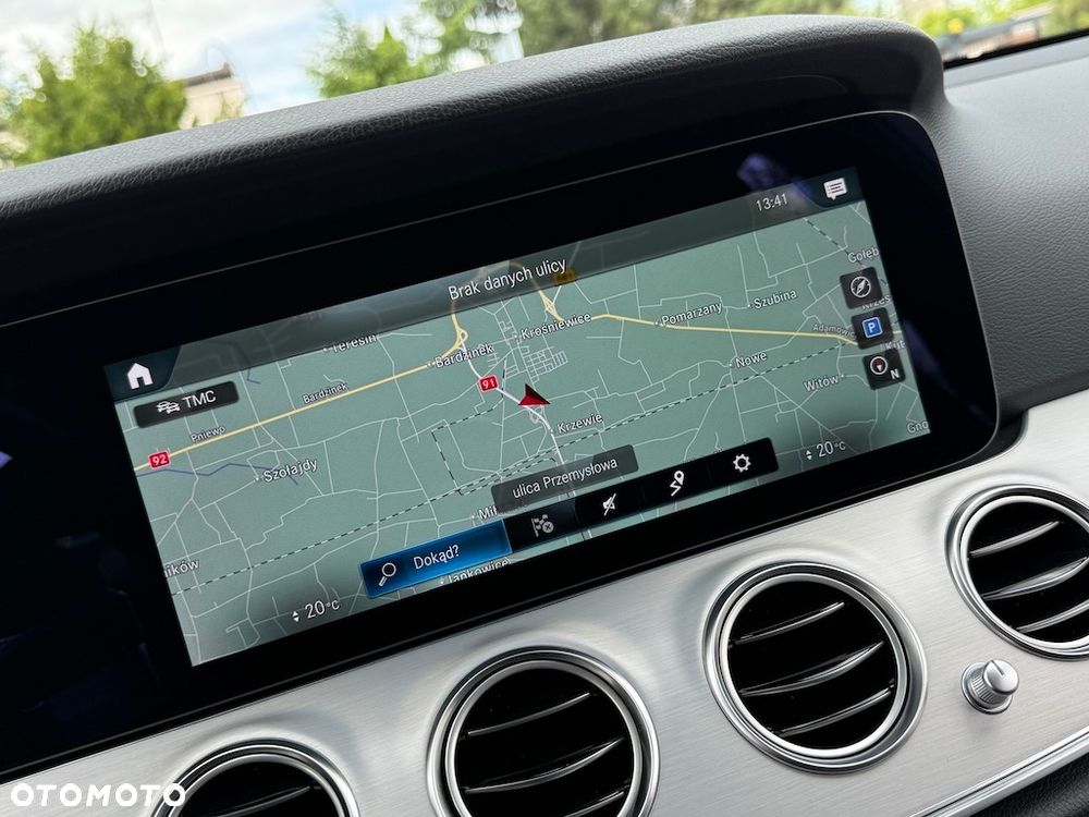 Mercedes-Benz Klasa E 300 de Business Edition - 25