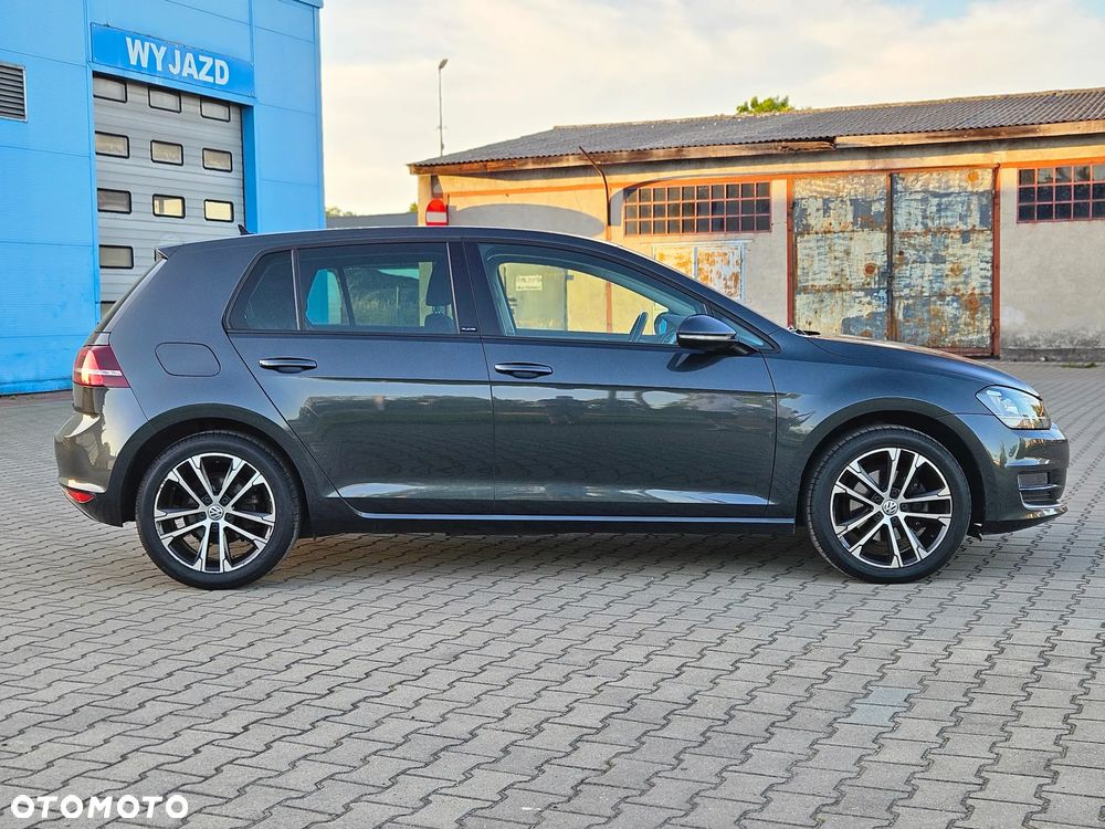 Volkswagen Golf 1.4 TSI BMT Comfortline - 5