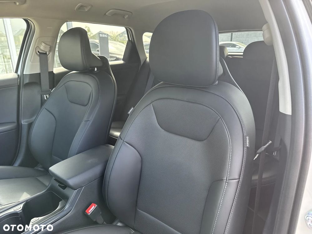 Kia K4 1.6 T-GDI L - 12