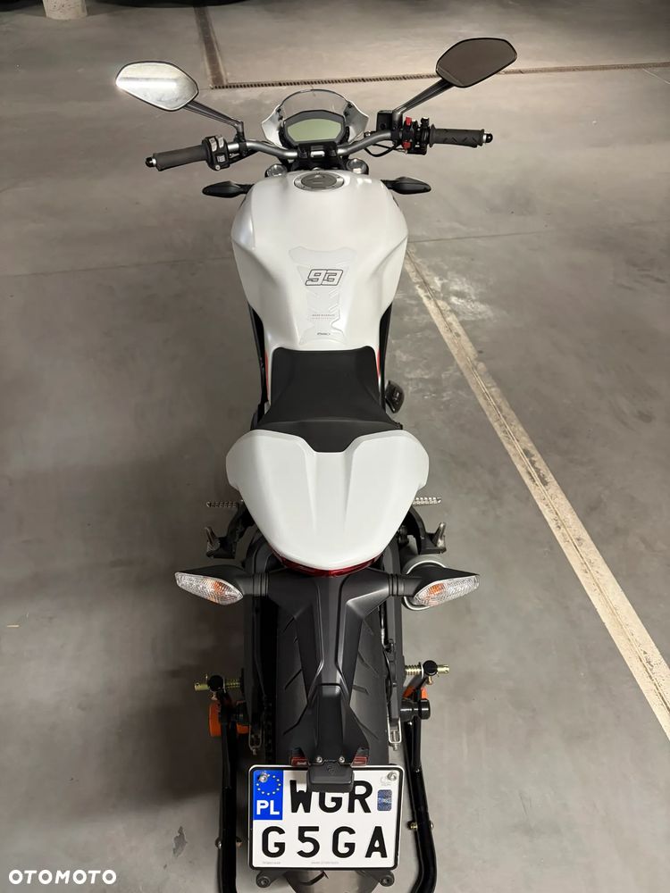 Ducati Monster - 5