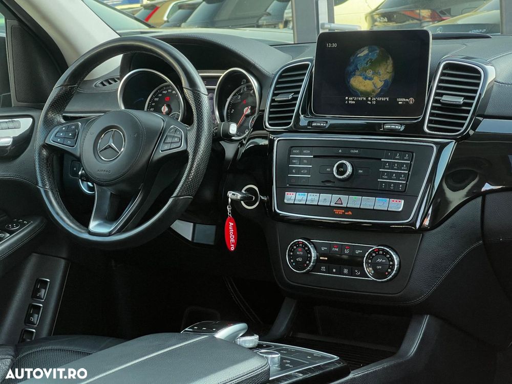 Mercedes-Benz GLS - 8