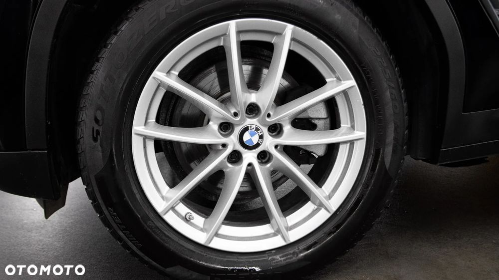 BMW X3 xDrive20i GPF Advantage - 10