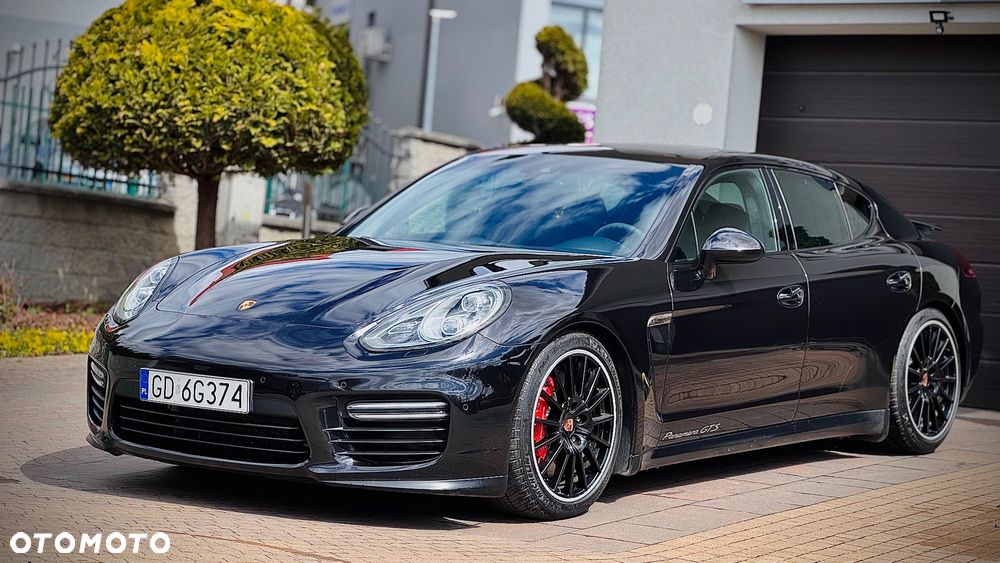Porsche Panamera - 5