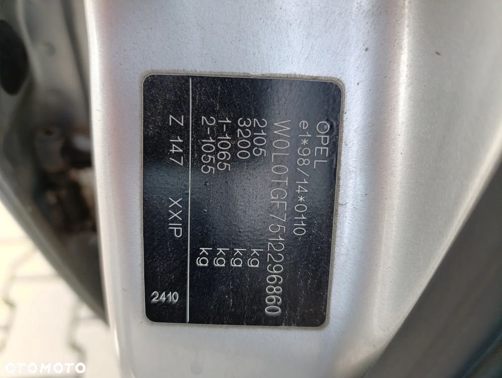 Opel Zafira 2.0 DTI - 24