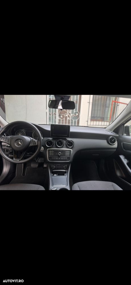 Mercedes-Benz A 180 - 8