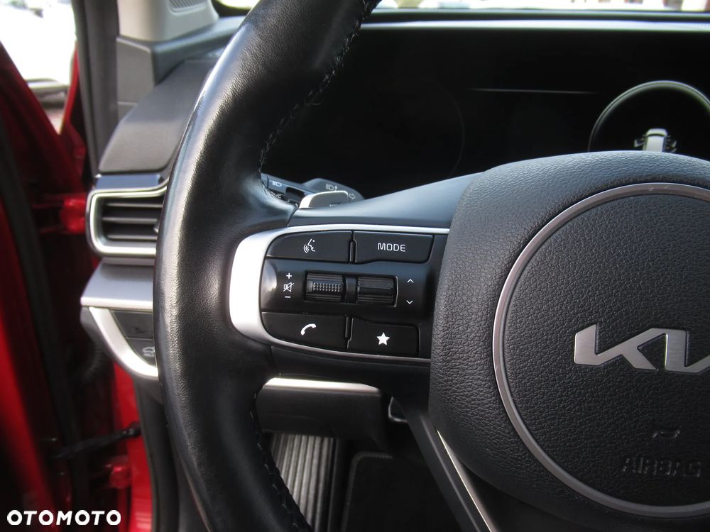 Kia Sportage 1.6 T-GDI MHEV Business Line 2WD DCT - 13