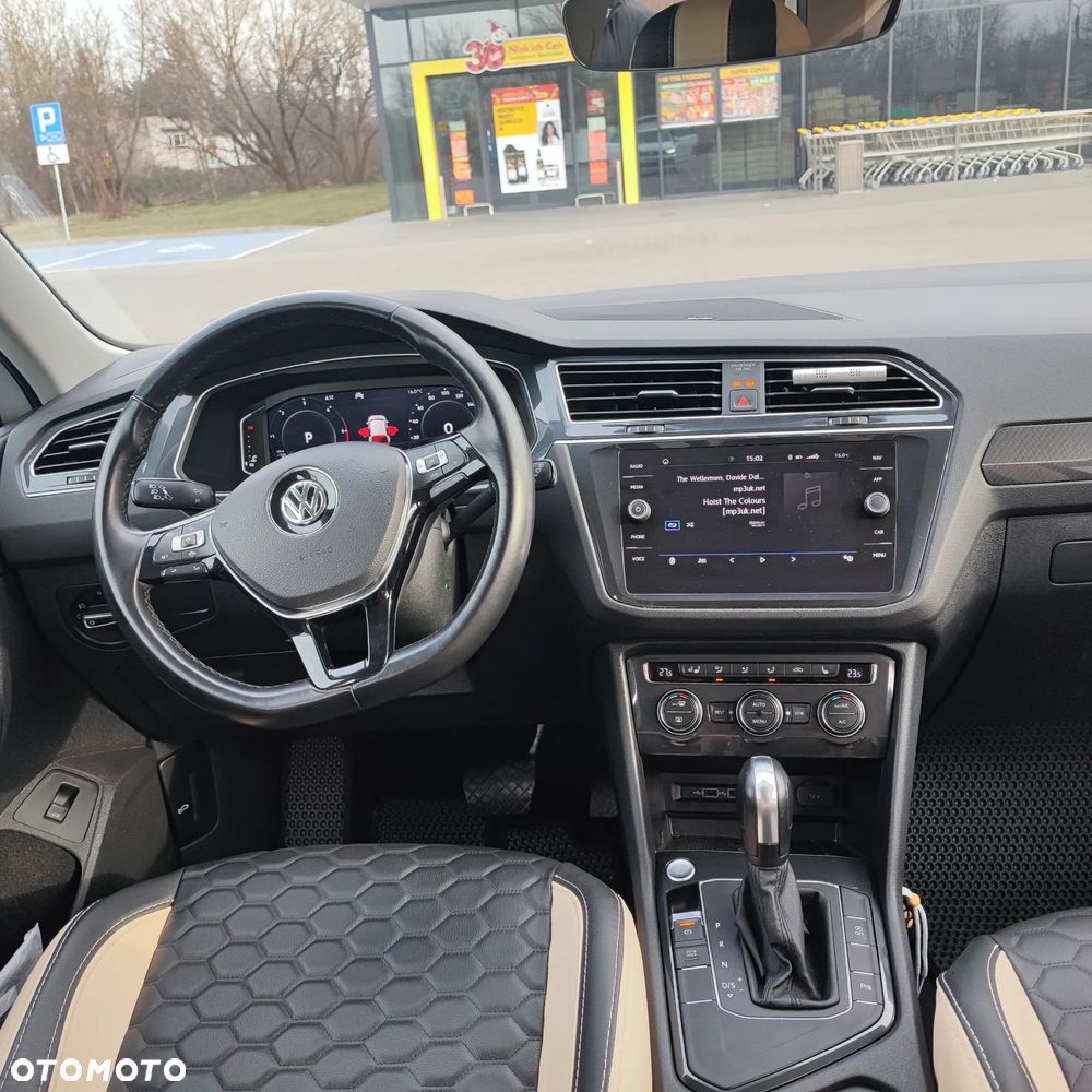 Volkswagen Tiguan - 19