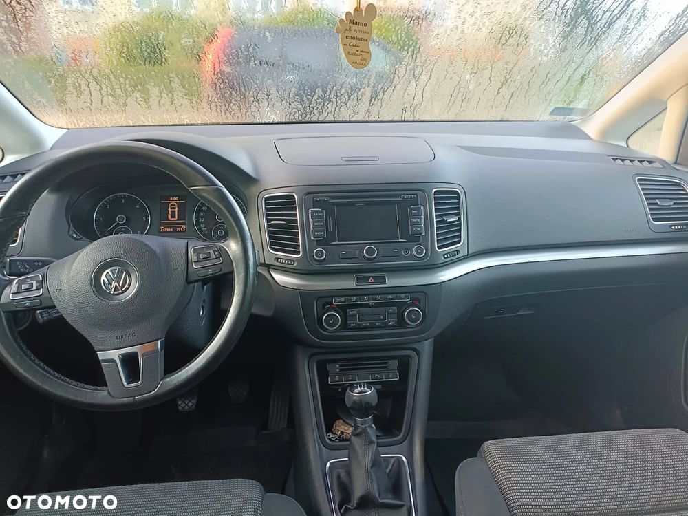 Volkswagen Sharan 2.0 TDI Basis - 4