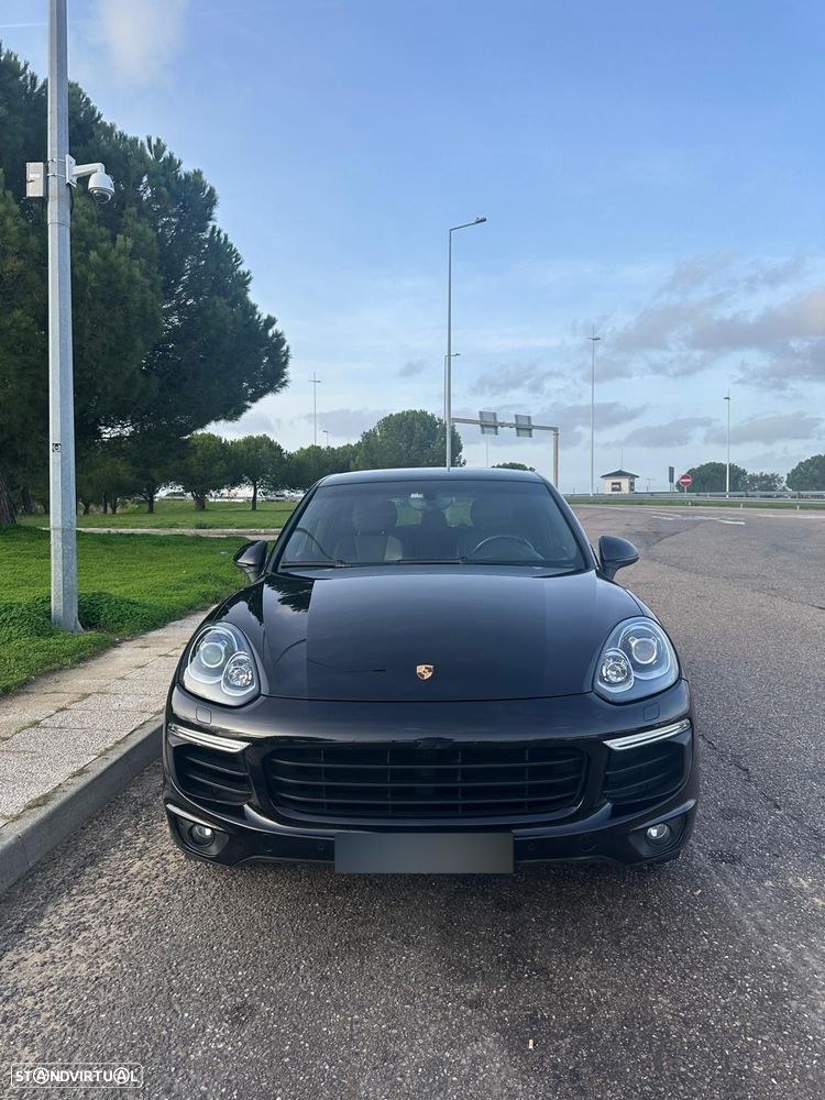 Porsche Cayenne - 3