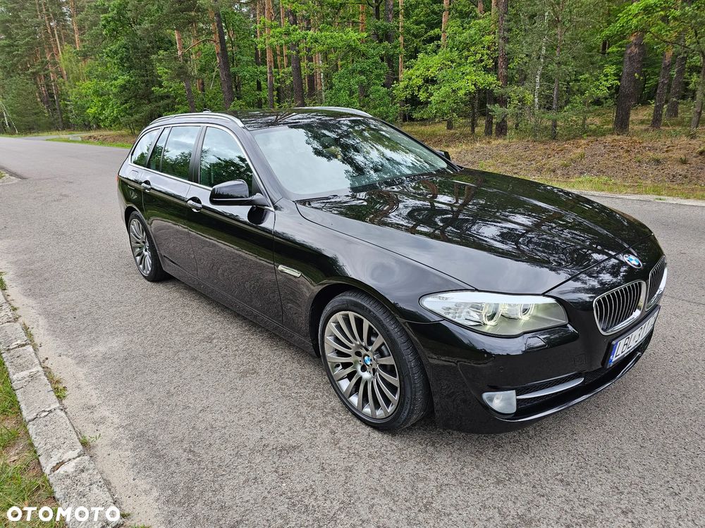 BMW Seria 5 530d xDrive - 1