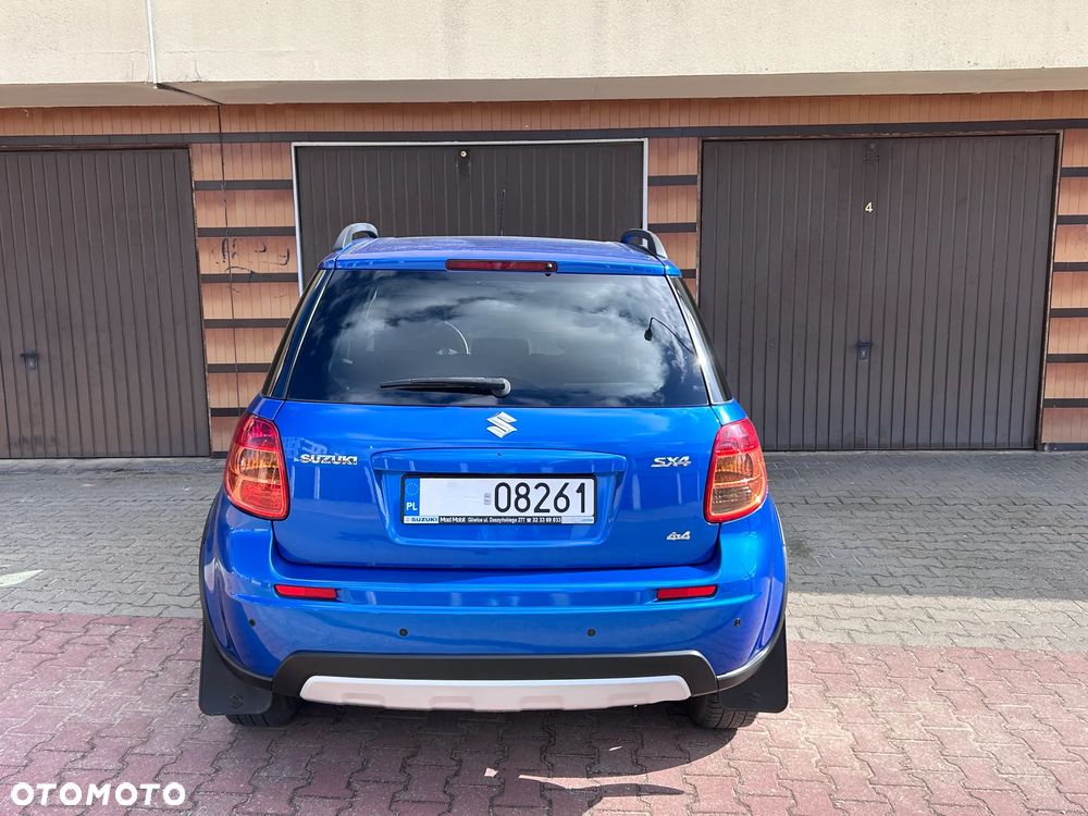 Suzuki SX4 - 8
