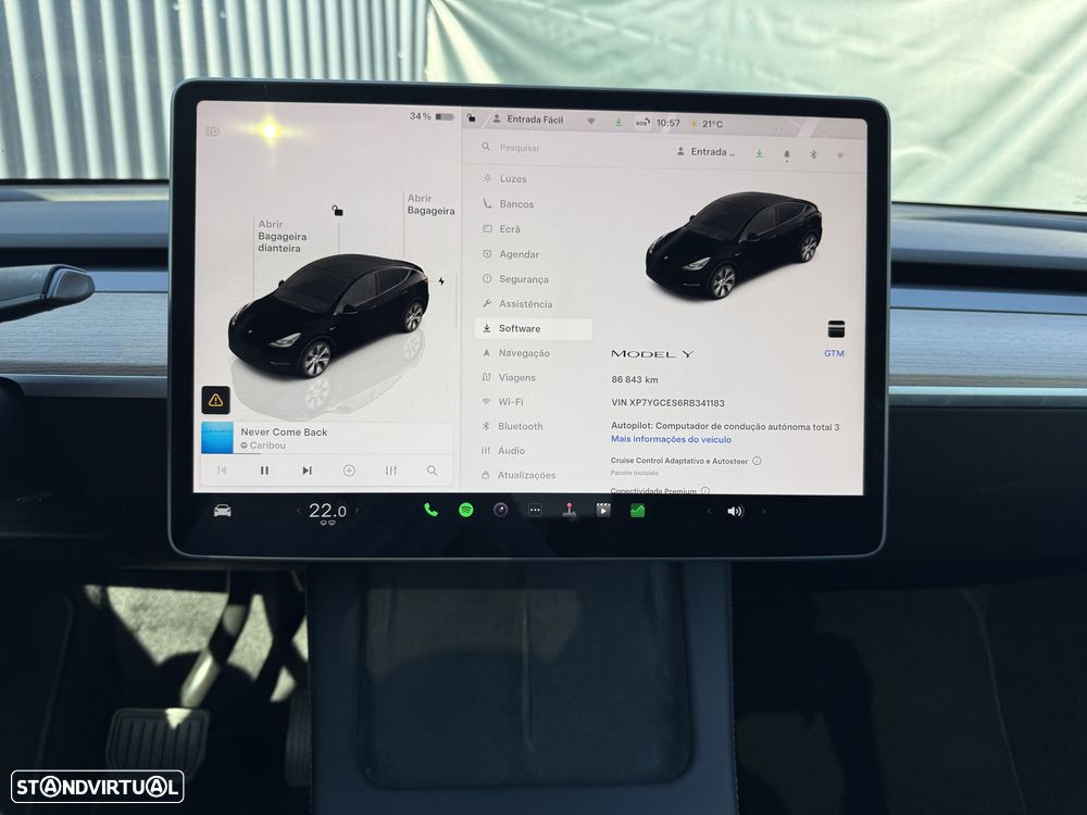 Tesla Model Y - 27