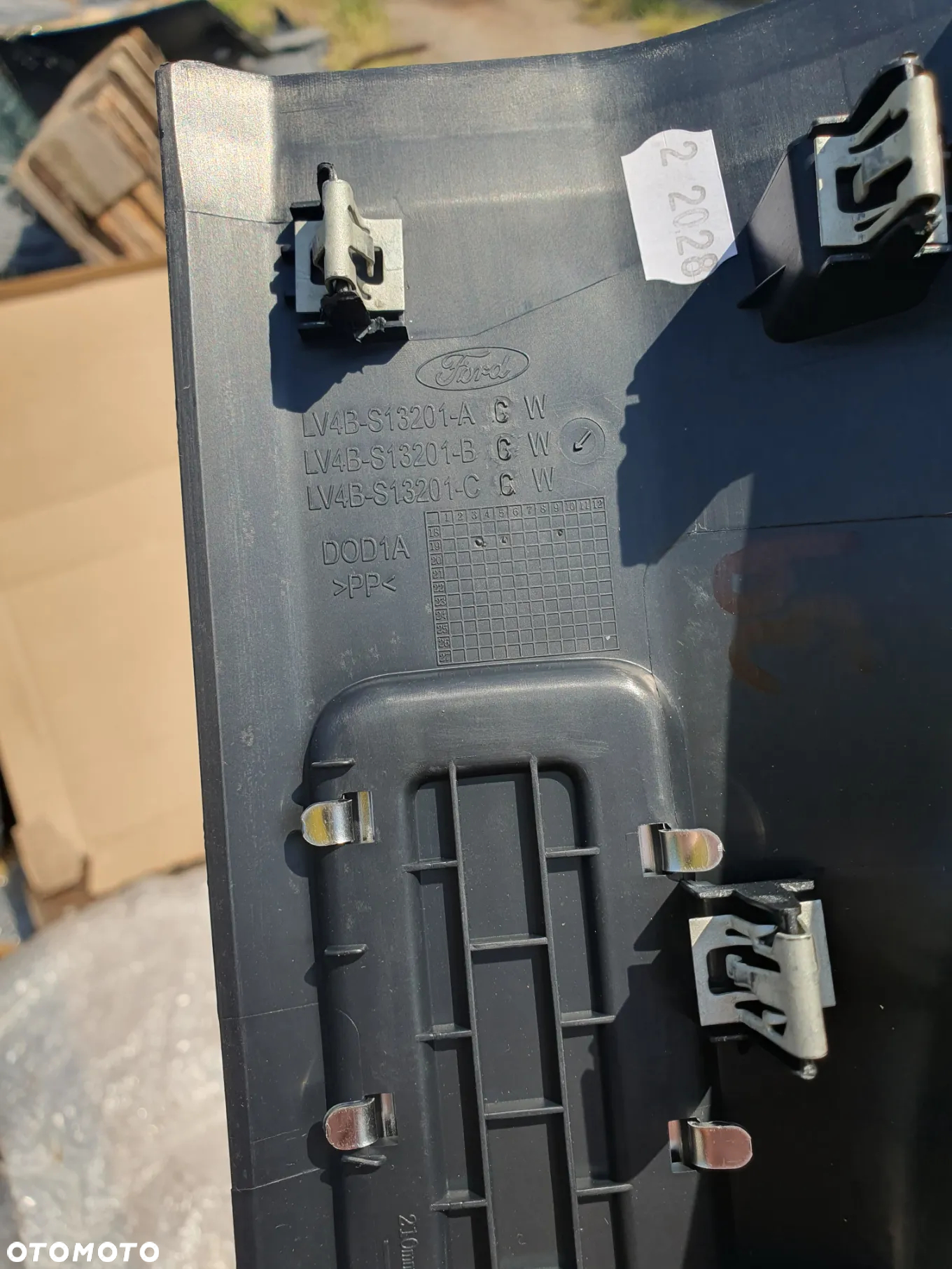 Lewa Listwa progowa przednia Ford Kuga MK-3 III Titanium LV4B-S13201-CC3ZHE 2455205 LV4B-S13201-CGW Listwa na próg lewy przód Ford Kuga III MK-3 TITANIUM - 9