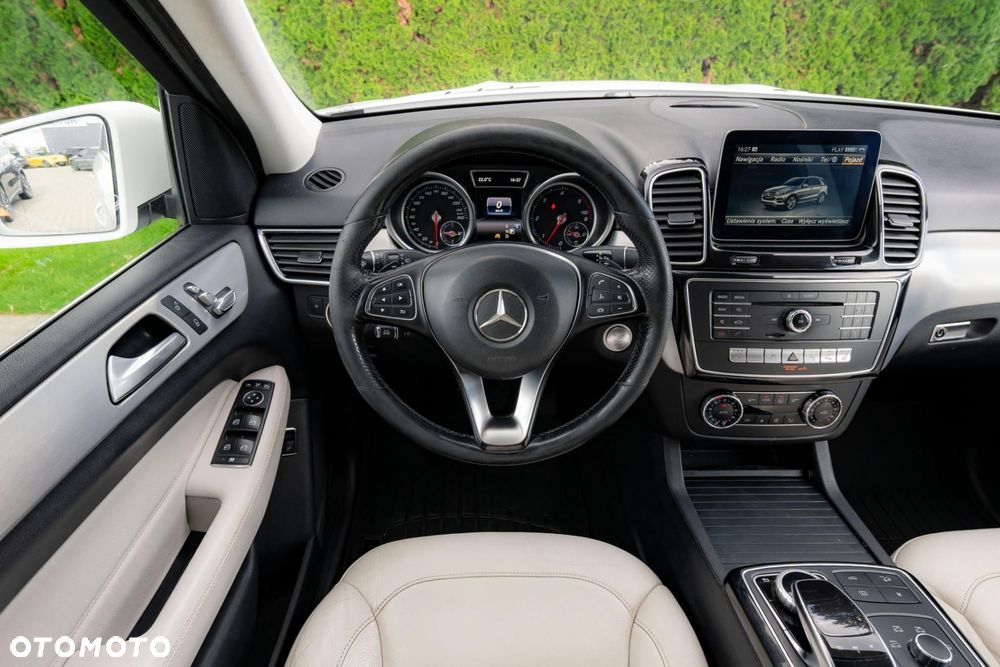Mercedes-Benz GLE 350 d 4-Matic - 12