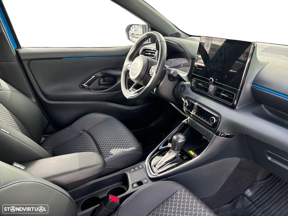 Toyota Yaris - 11
