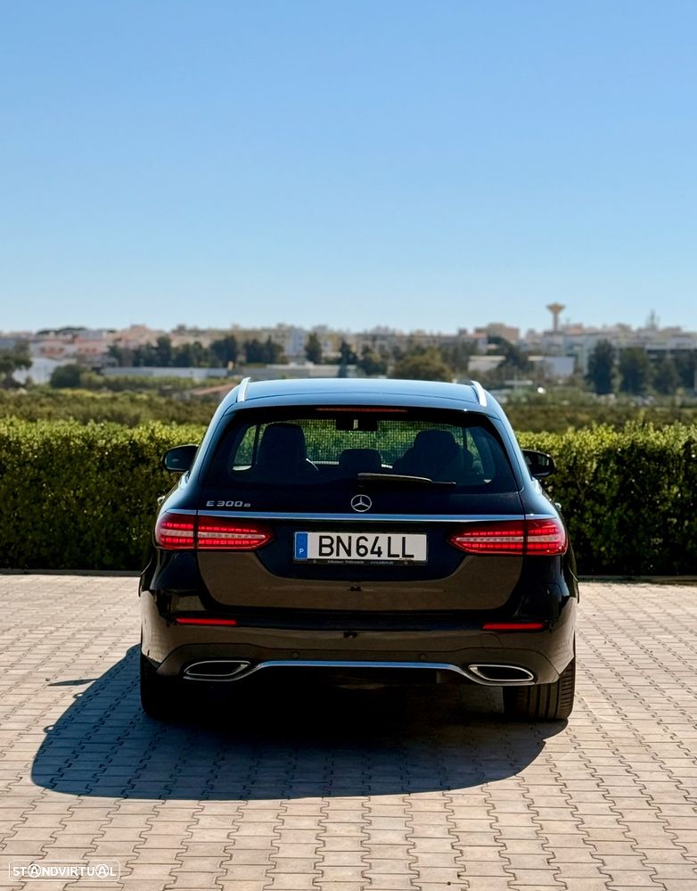 Mercedes-Benz E 300 e Station 9G-TRONIC AMG Line - 15