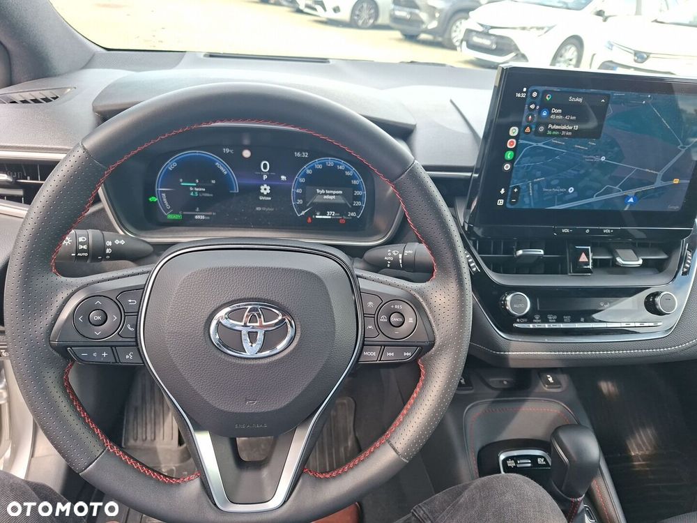 Toyota Corolla 1.8 Hybrid GR Sport - 13