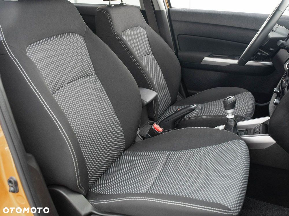 Suzuki Vitara 1.4 Boosterjet SHVS Premium 4WD - 33