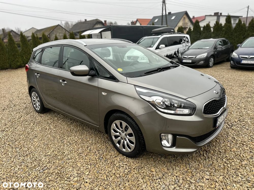 Kia Carens 1.7 CRDi 115 Dream Team Edition - 7