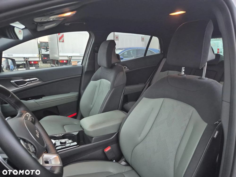 Kia Sportage 1.6 T-GDI Anniversary 2WD DCT - 11