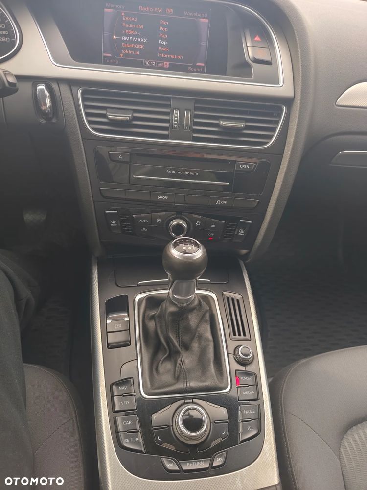 Audi A4 Limousine 2.0 TDI DPF Ambiente - 11