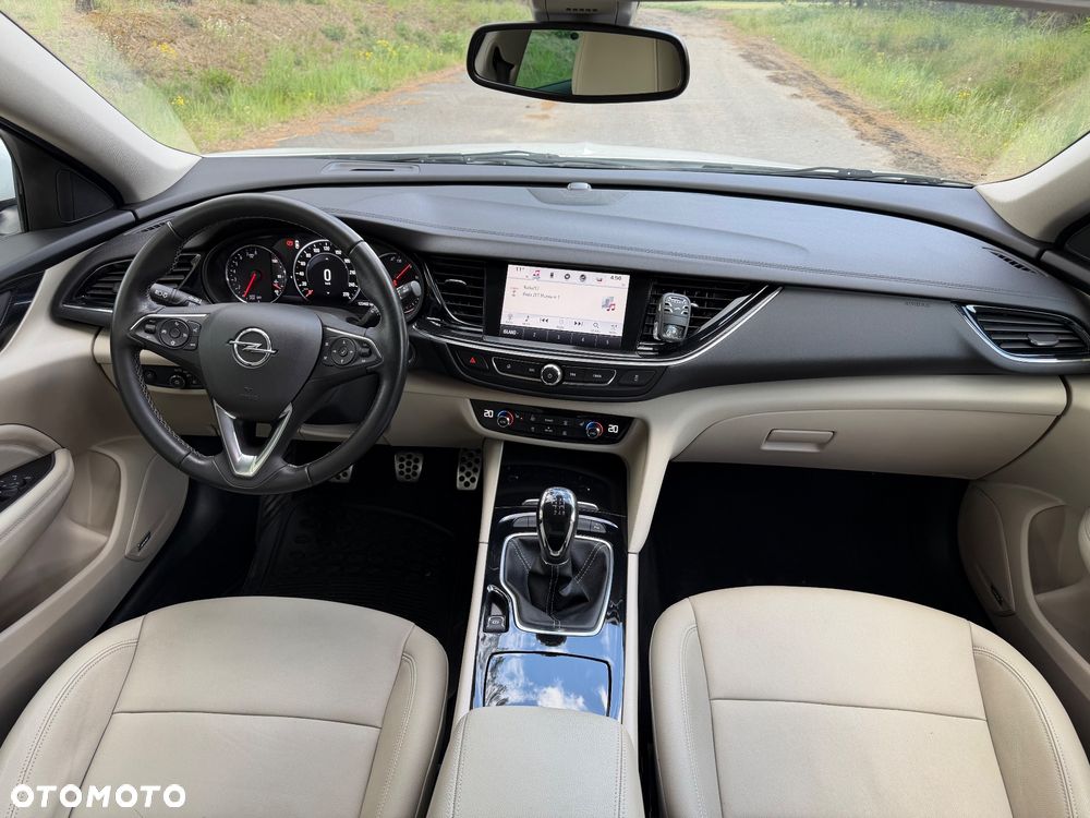 Opel Insignia - 13