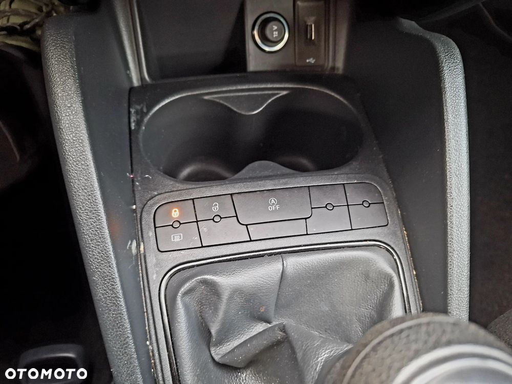 Seat Ibiza 1.0 Colour Edition - 28