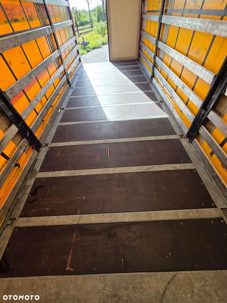 Schmitz Cargobull - 14