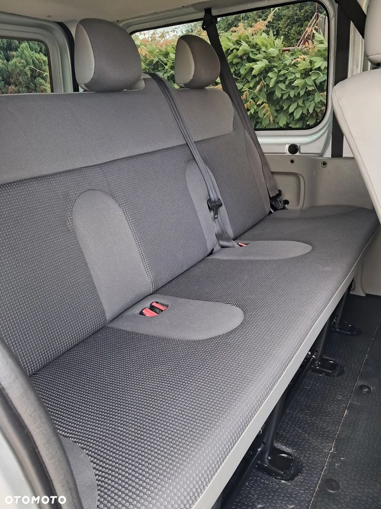 Opel Vivaro L2H1 2.9t - 14