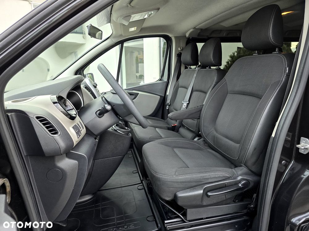 Renault Trafic - 21