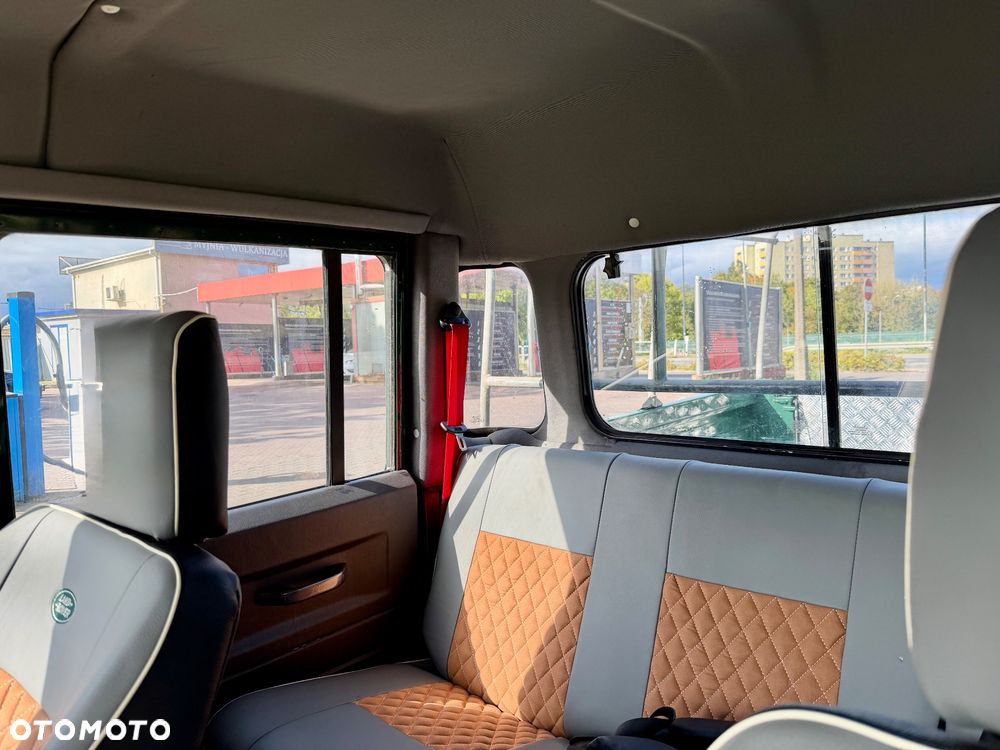 Land Rover Defender 2.5 TDI doublecab - 13