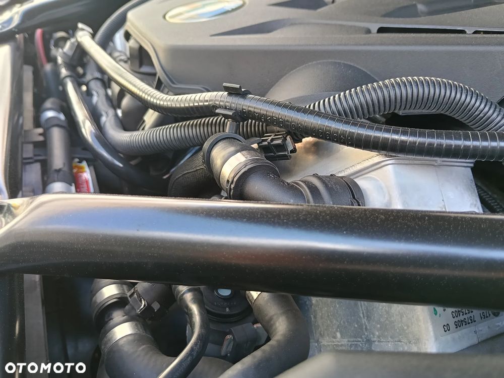 BMW Seria 7 - 38