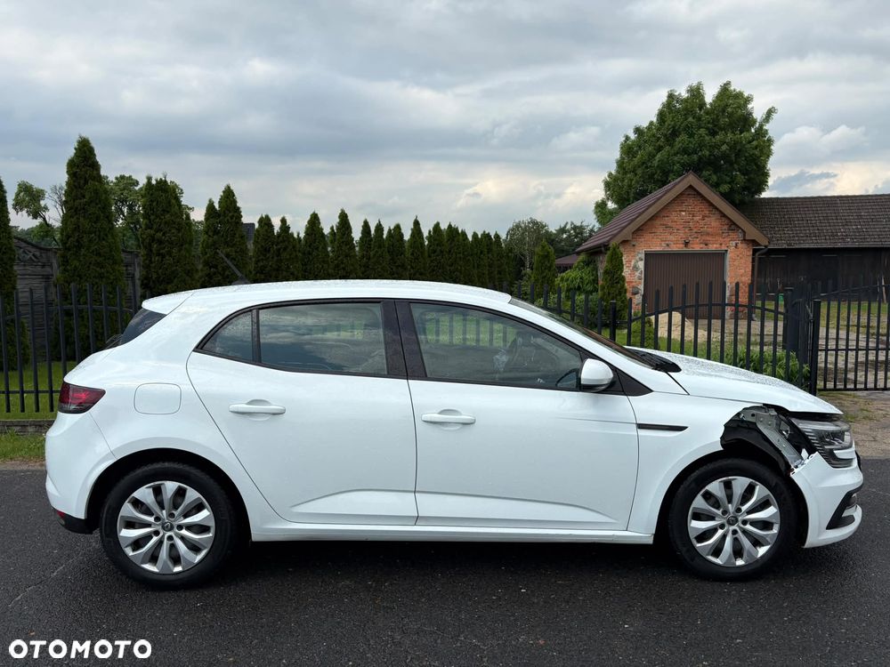 Renault Megane 1.5 Blue dCi Zen - 27