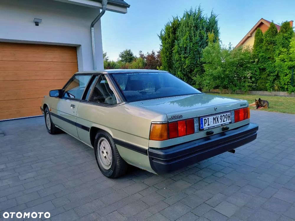 Mazda 929 - 2
