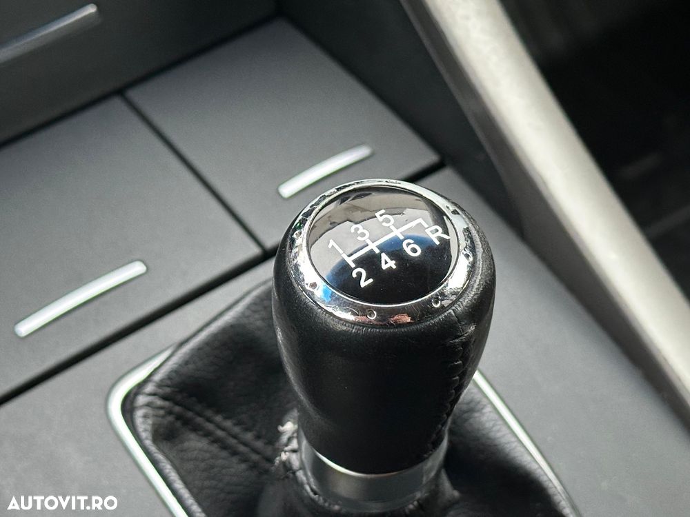 Honda Accord 2.0 Elegance Advantage - 33