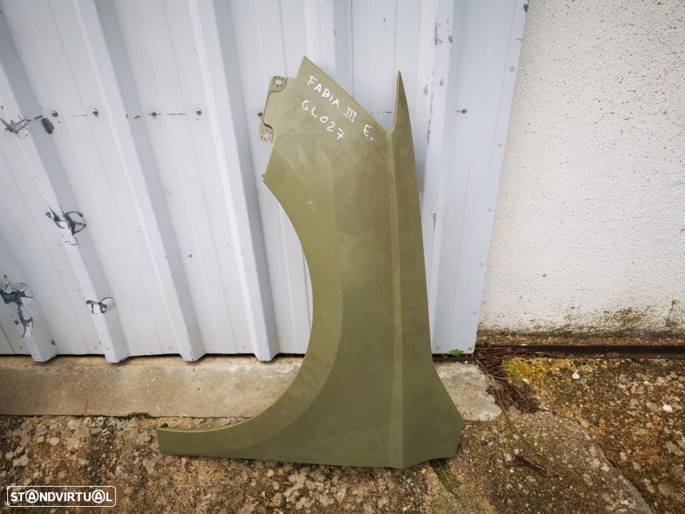 SKODA FABIA III GUARDA LAMAS ESQUERDO - GL027