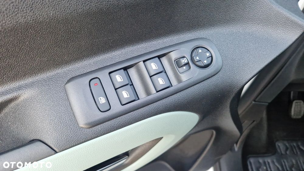 Citroën Berlingo MPV M BlueHDi 100 SHINE - 23