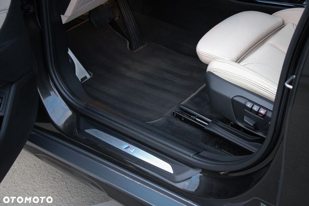 BMW X2 - 12