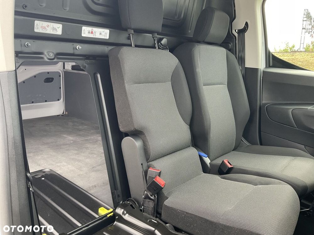 Toyota PROACE CITY - 21