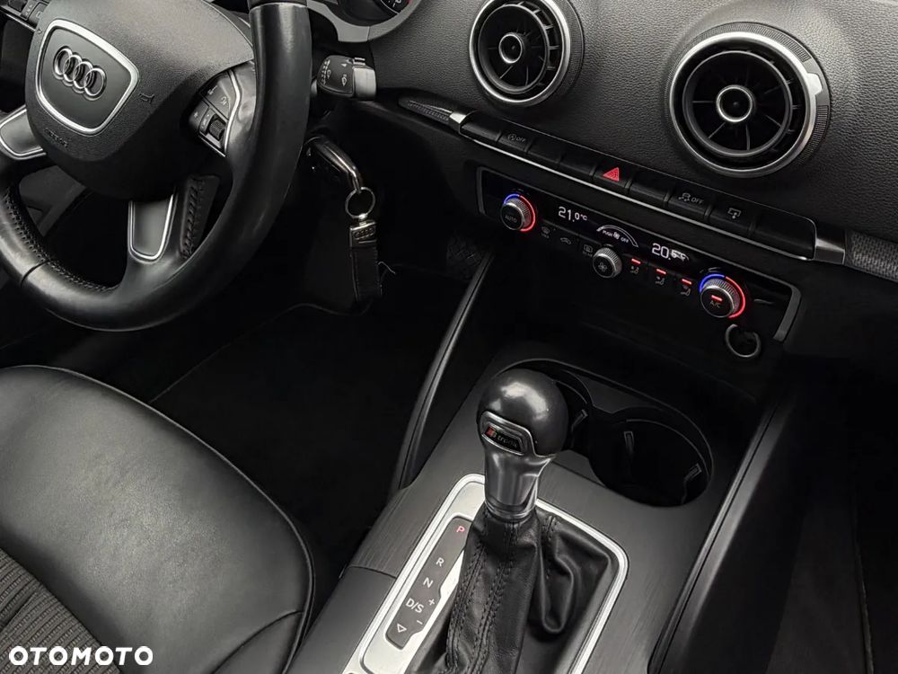 Audi A3 Limousine 2.0 TDI Sport S tronic - 11