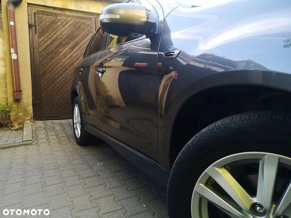 Mitsubishi ASX - 12