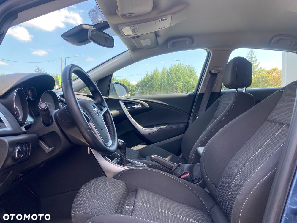 Opel Astra 1.4 Turbo - 15