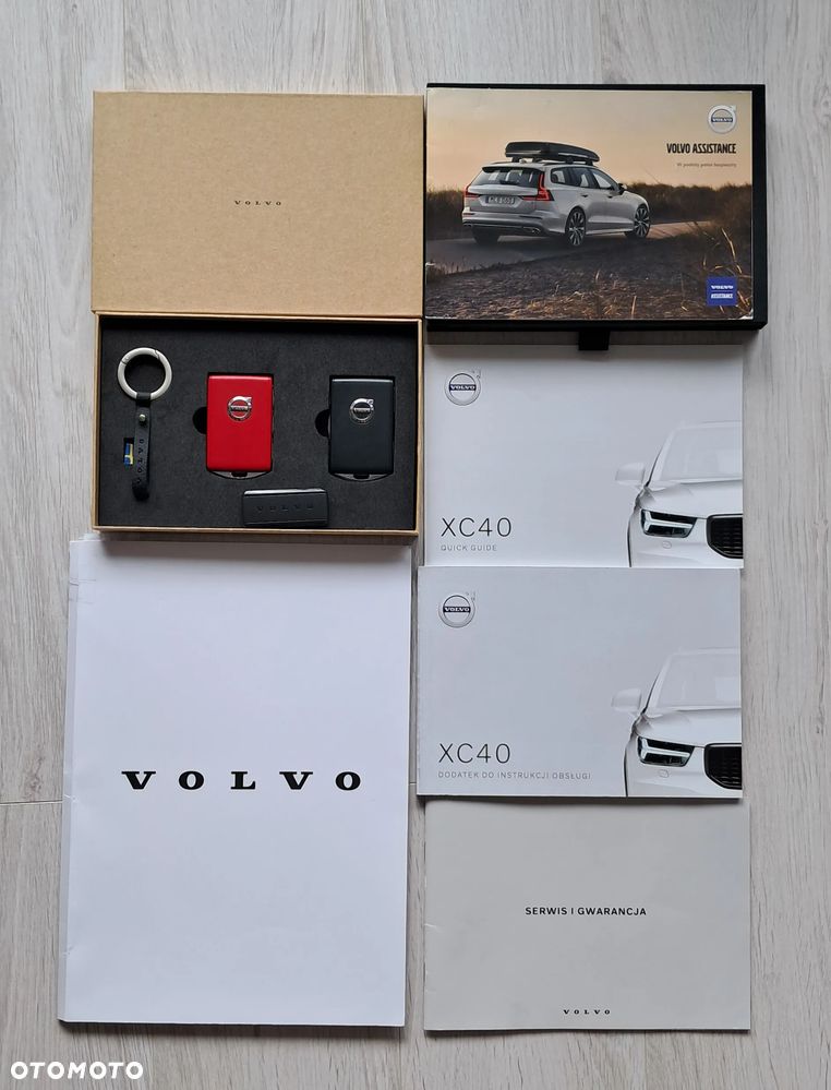 Volvo XC 40 D3 AWD Momentum Pro - 18
