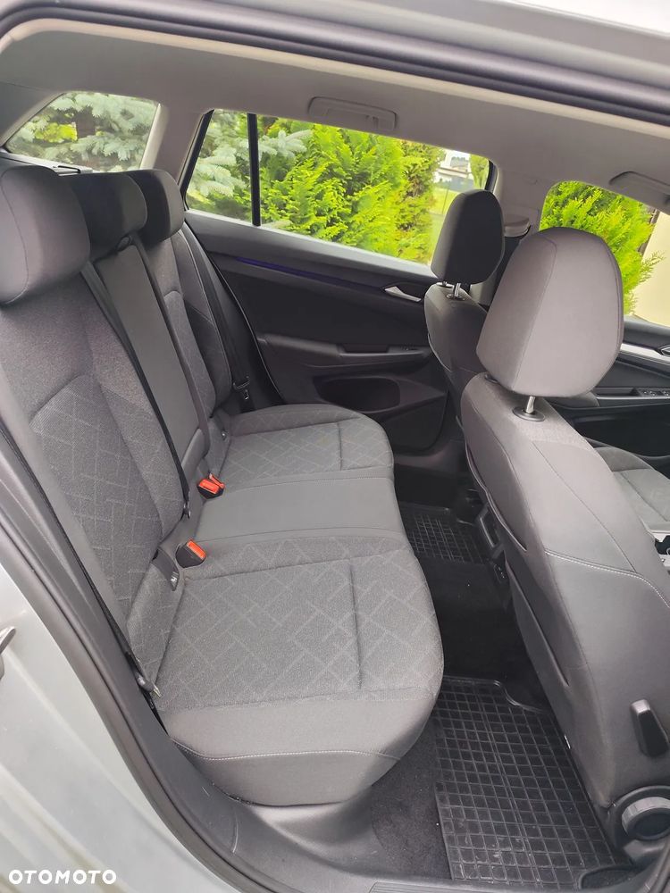 Volkswagen Golf VIII 1.5 TSI EVO Life - 19