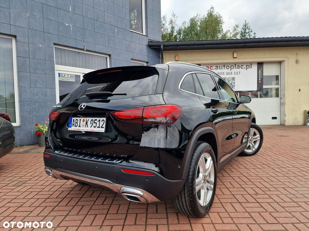 Mercedes-Benz GLA 200 d 8G-DCT Progressive - 17