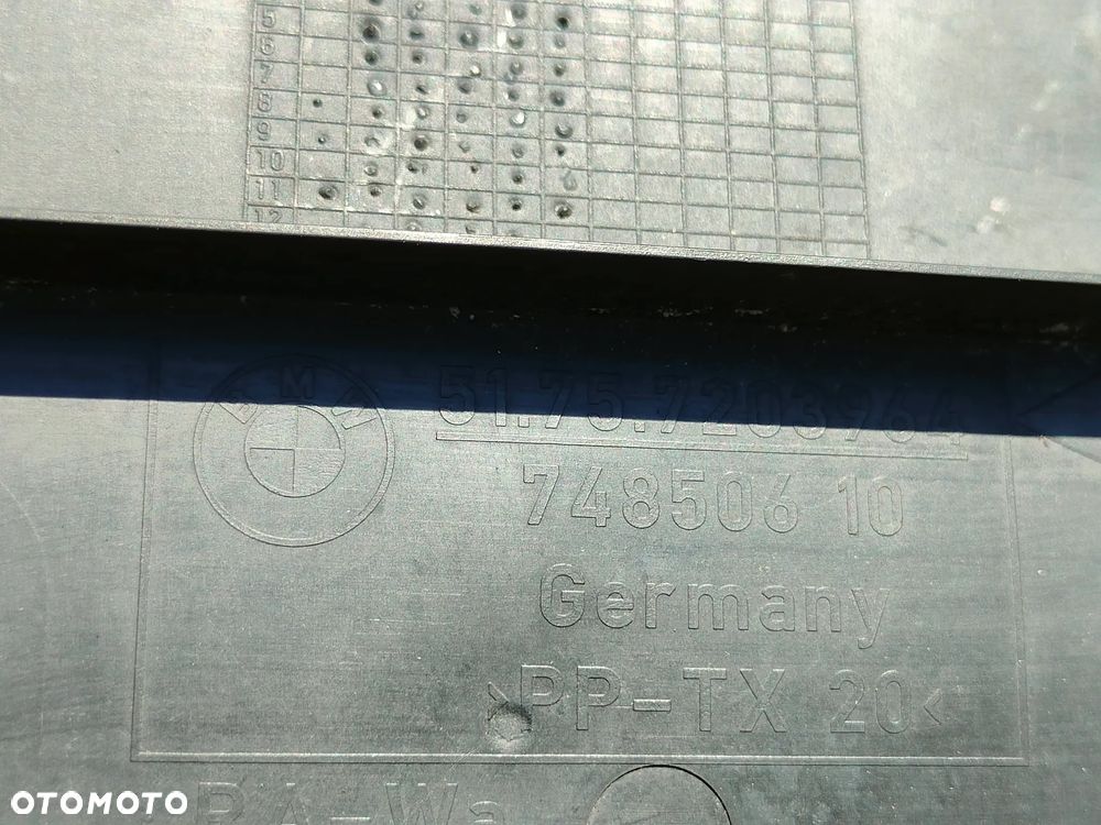 BMW E60 E61 Wlot powietrza na tarczę prawy 7203964 - 3
