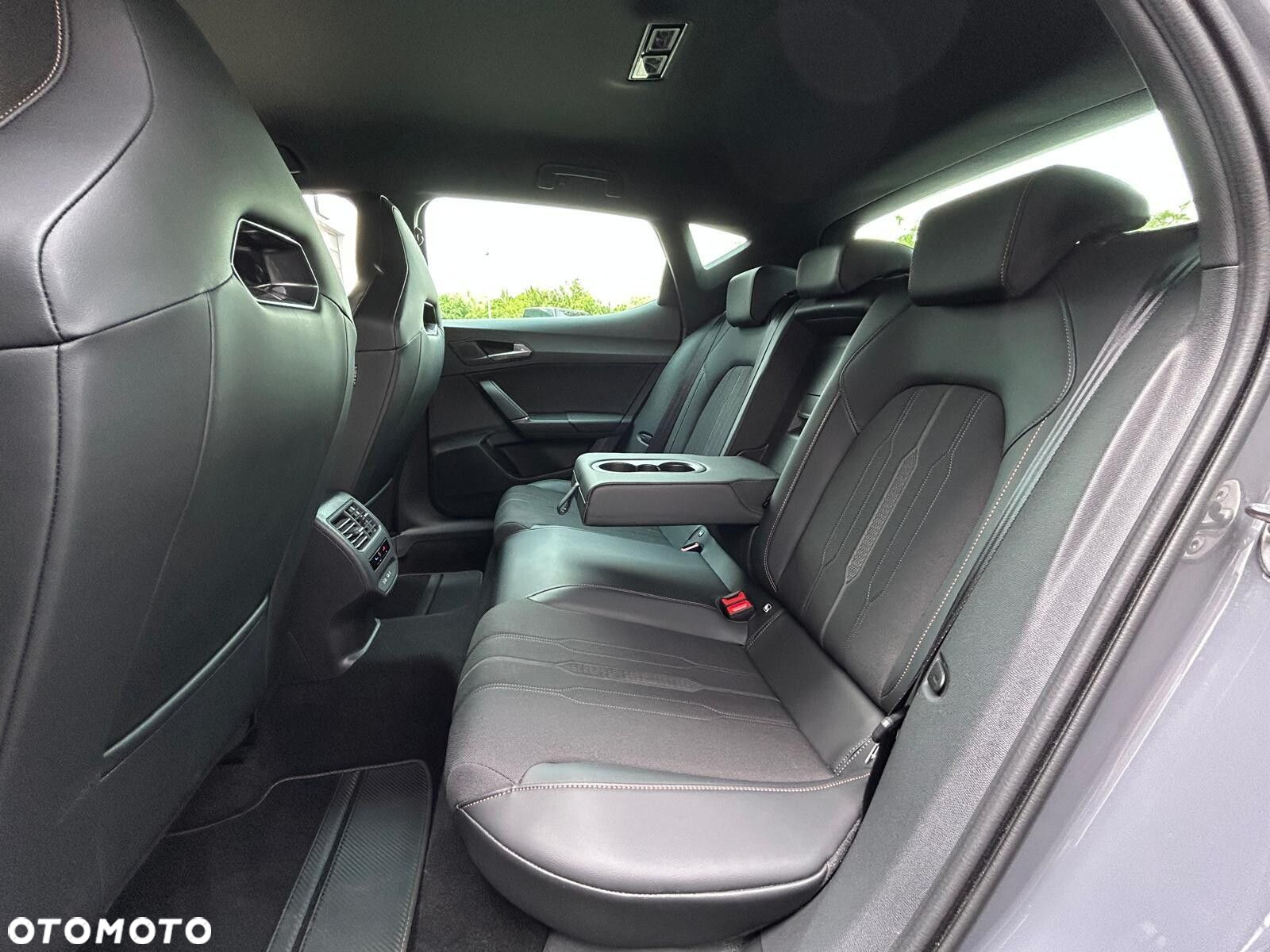 Cupra Leon 2.0 TSI DSG - 17