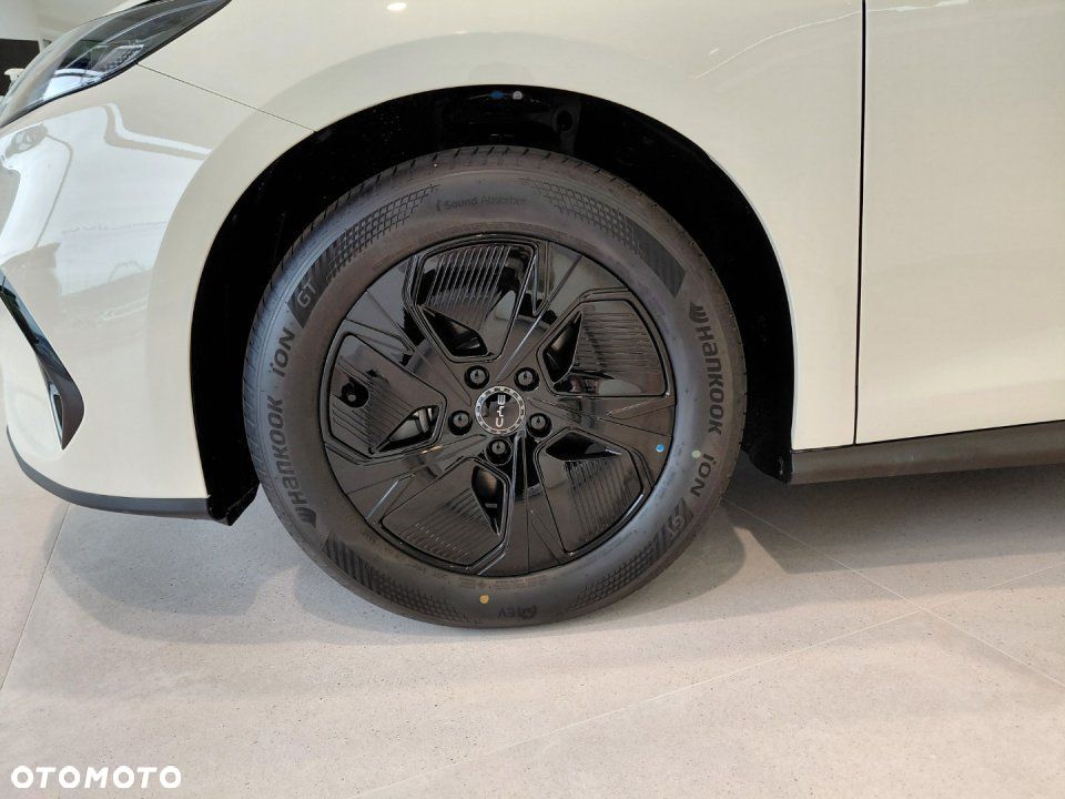 BYD Seal 6 - 9