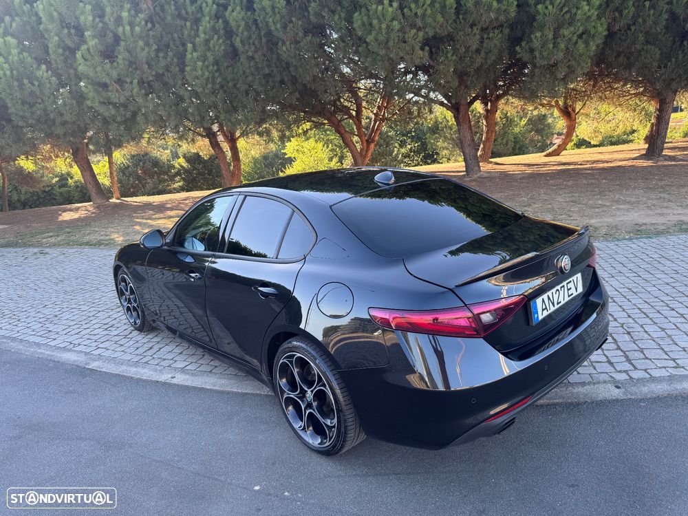 Alfa Romeo Giulia 2.2 D Sprint AT8 - 13