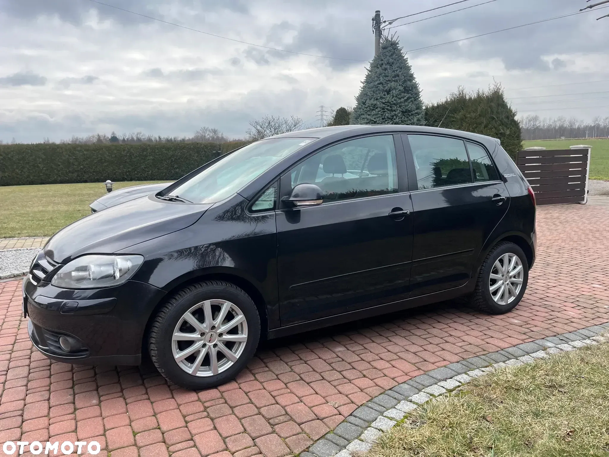 Volkswagen Golf Plus 1.6 Comfortline - 4